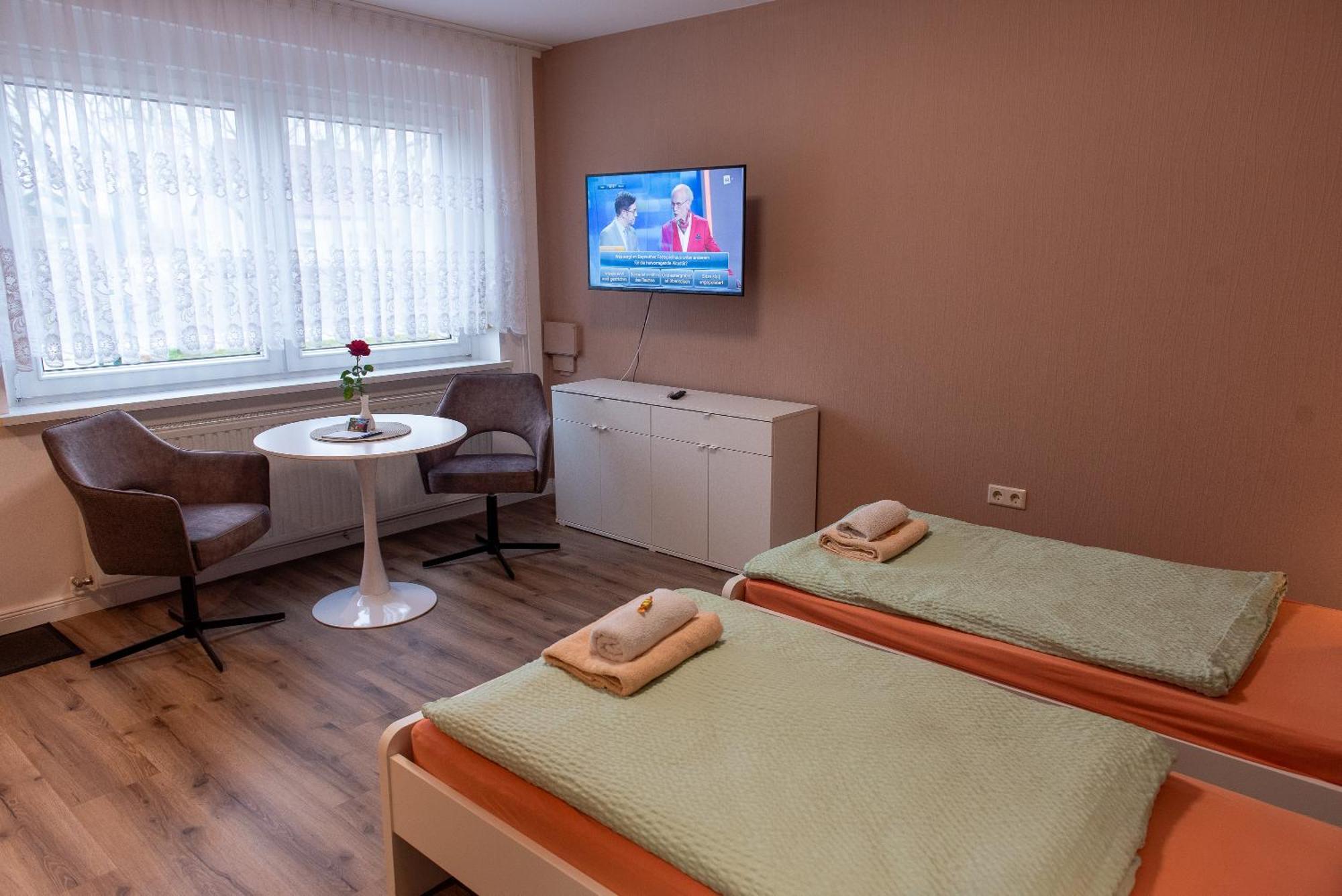 Top-Moderne Ferienwohnung Und Apartments Auf Frueherem Wunderschoenen Bauernhof Im Elbe-Elster-Kreis In Brandenburg Bei Herzberg-Elster, Schoenewalde, Holzdorf Buitenkant foto