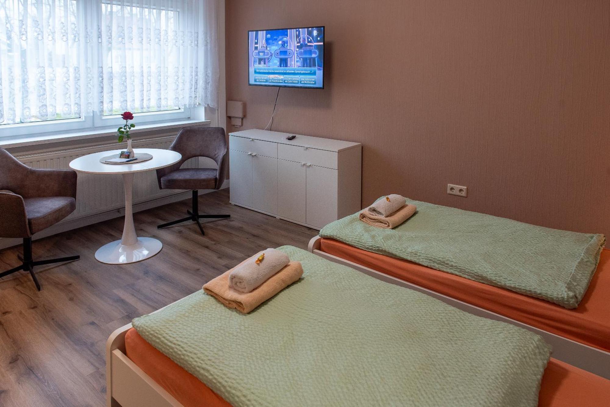 Top-Moderne Ferienwohnung Und Apartments Auf Frueherem Wunderschoenen Bauernhof Im Elbe-Elster-Kreis In Brandenburg Bei Herzberg-Elster, Schoenewalde, Holzdorf Buitenkant foto