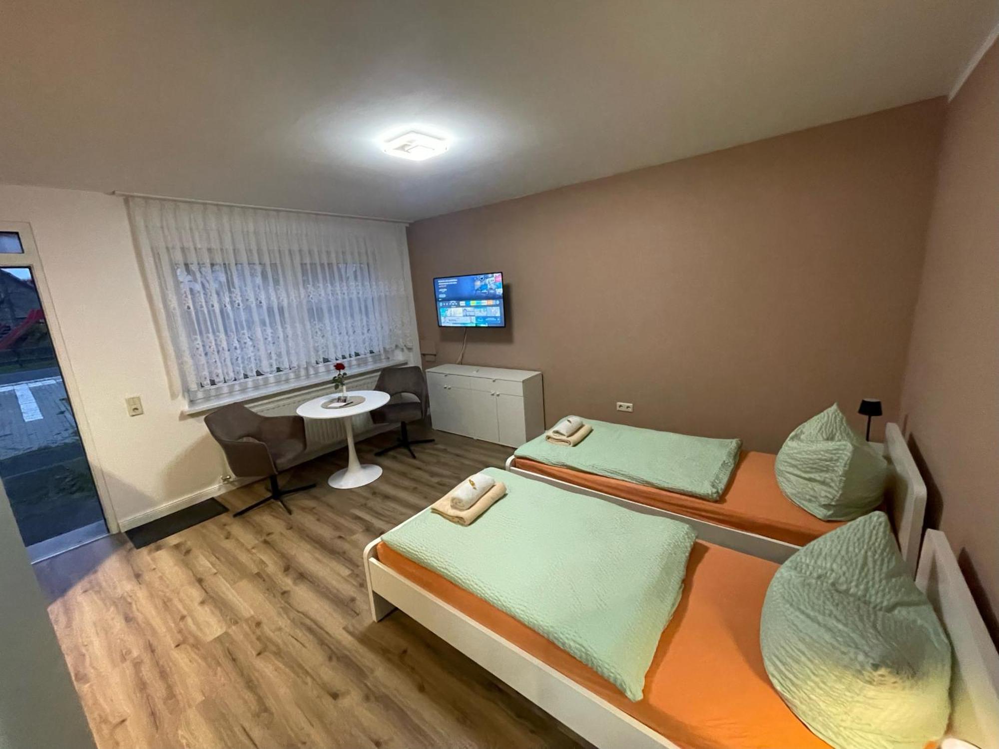 Top-Moderne Ferienwohnung Und Apartments Auf Frueherem Wunderschoenen Bauernhof Im Elbe-Elster-Kreis In Brandenburg Bei Herzberg-Elster, Schoenewalde, Holzdorf Buitenkant foto