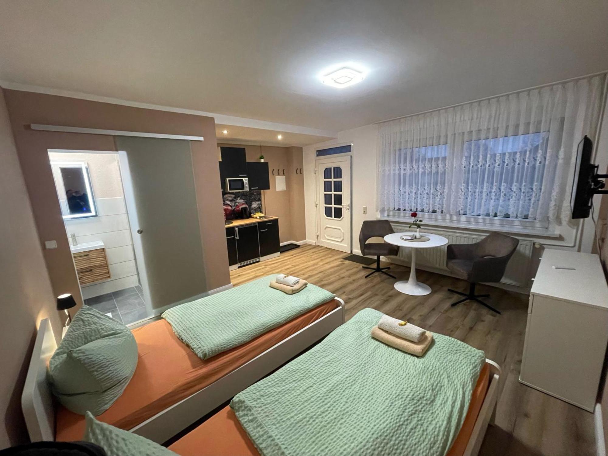 Top-Moderne Ferienwohnung Und Apartments Auf Frueherem Wunderschoenen Bauernhof Im Elbe-Elster-Kreis In Brandenburg Bei Herzberg-Elster, Schoenewalde, Holzdorf Buitenkant foto